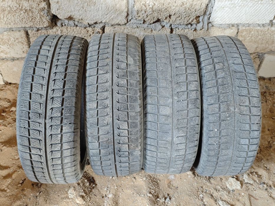Зимние шины  комплекта
