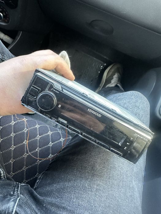 Kenwood KMM bt306. Процессорная