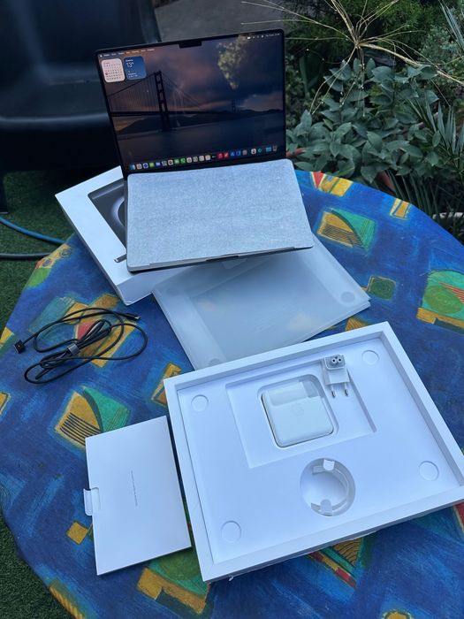MacBook Pro 14 M4 Pro 1tb/24gb black