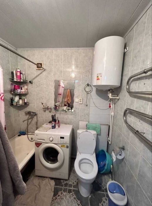 Дархан, Новомосковская, 2/3/5, кирпичный дом, балкон 2 на 6, 55 метр