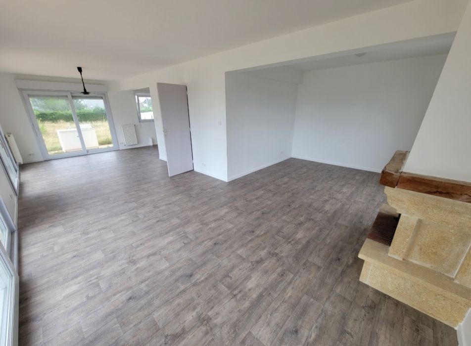 Executăm case la roşu