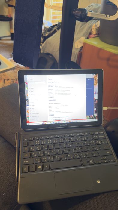 Tableta Samsung Galaxy Book 10.6