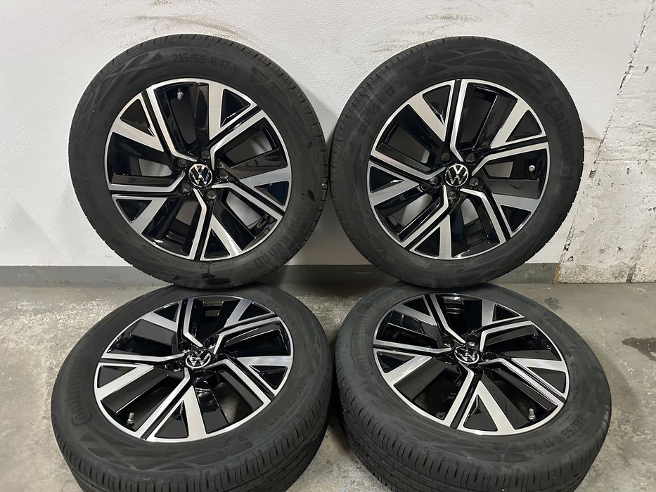 Jante 17 originale Vw Touran lll Golf 8 7 Skoda Octavia anv vara 215 55 17