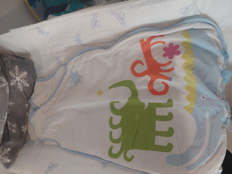 Sac de dormit 0-6 luni si hainute bebe