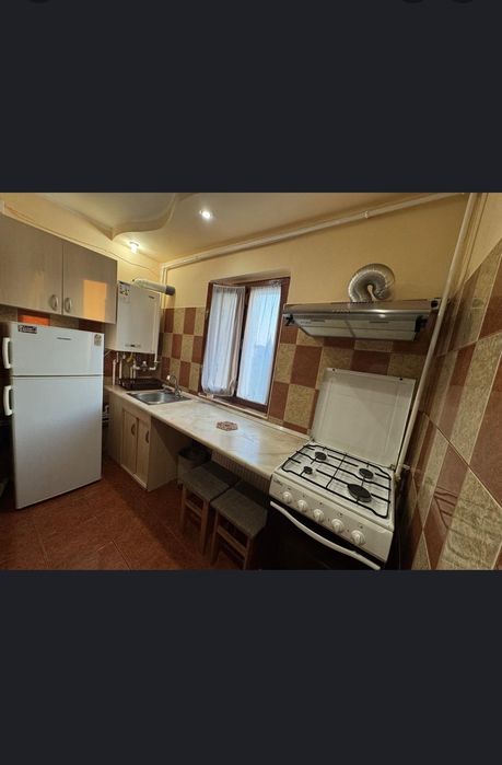 Proprietar închiriez garsoniera zona centrala