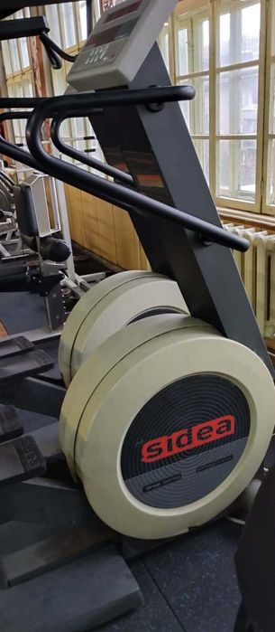 Два броя професионални степери Сидеа