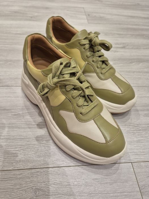 Продам кожаные кроссовки  Magpie Корея