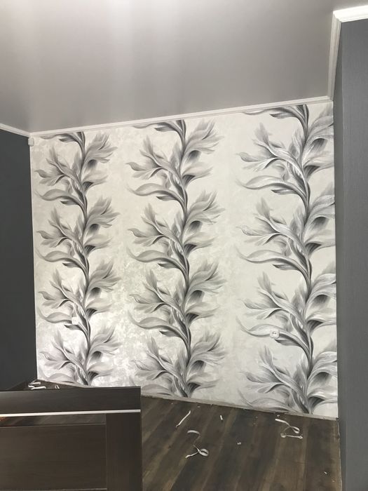 Поклейка обоев, уборка квартир