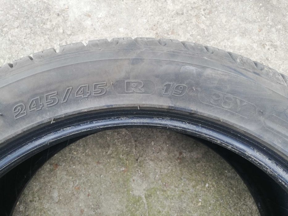 5 бр. гуми 245/45/19 внос от чужбина (Англия).