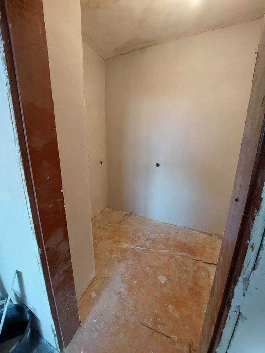 Продава се Двустаен апартамент в Омуртаг - 55 кв.м за 556 €/кв.м - Снимка #4