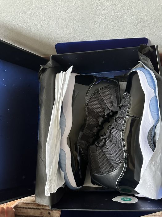Air Jordan 11 Retro Space Jam (2016)