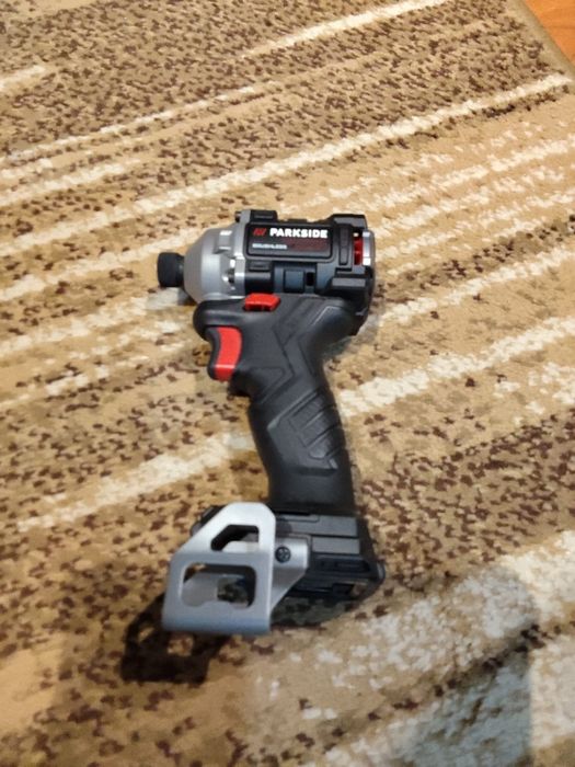 Masina de insurubat Parkside