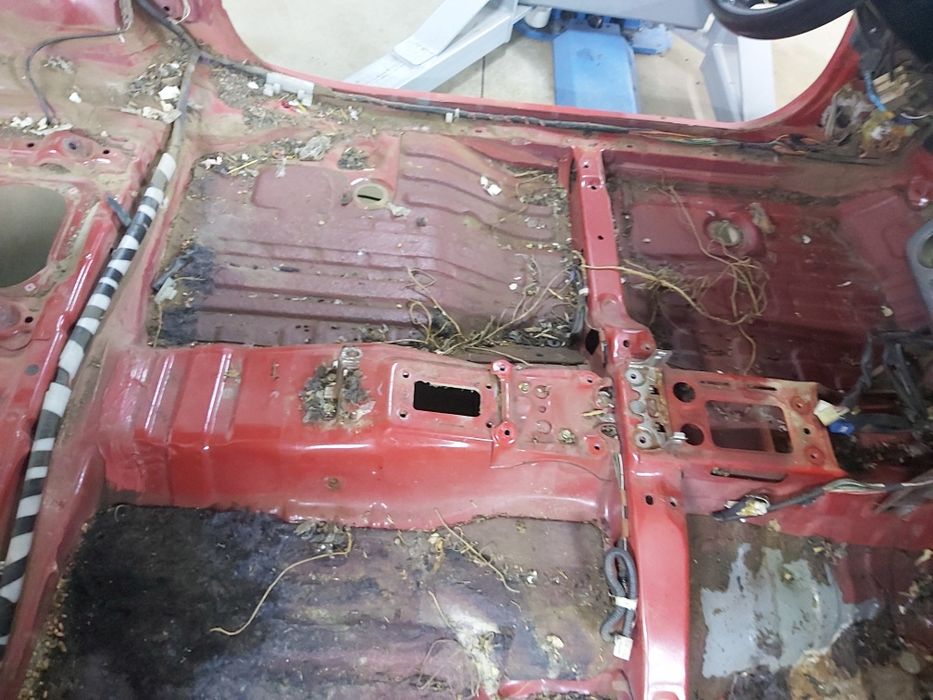 Голо купе Тойота Рав 4 1998 година