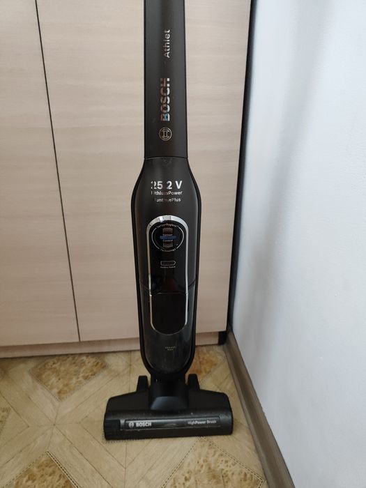 Продам беспроводной пылесос Bosh