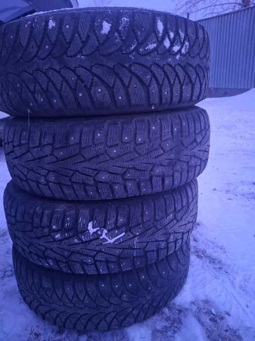 Зимние шины  б/у  195/65/15