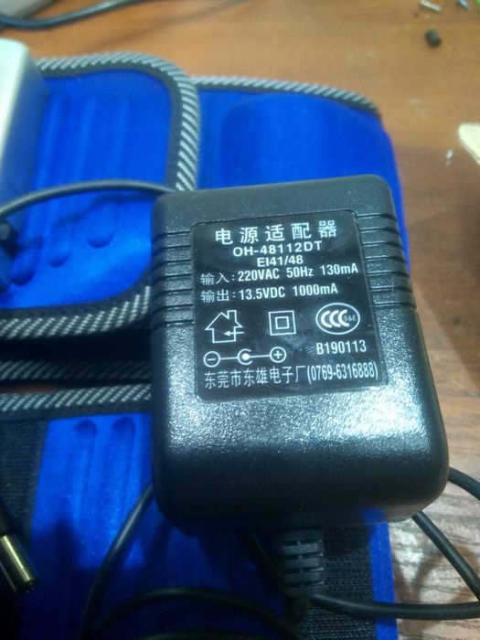 Продаю массажер ,