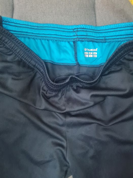 Чисто нов оригинален  мъжки анцунг Hummel