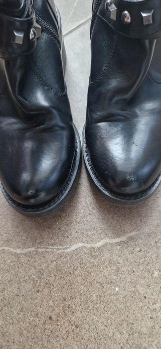 Еко кожа Guess боти 37 размер