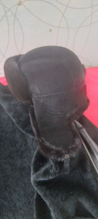 Продаеться Норка Шапка и Дубленка