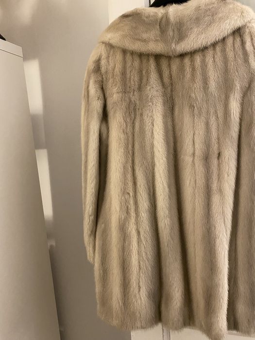 Blana naturala de nurca-bej