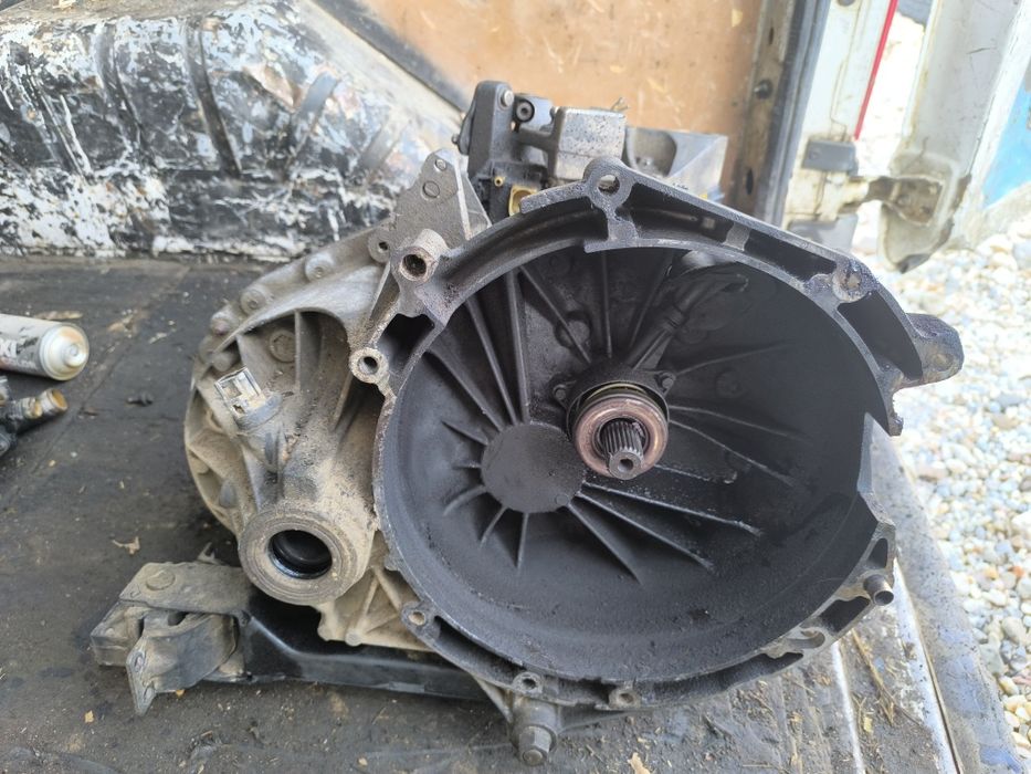 Скоростна кутия Ford Transit 2.2 110к.с.