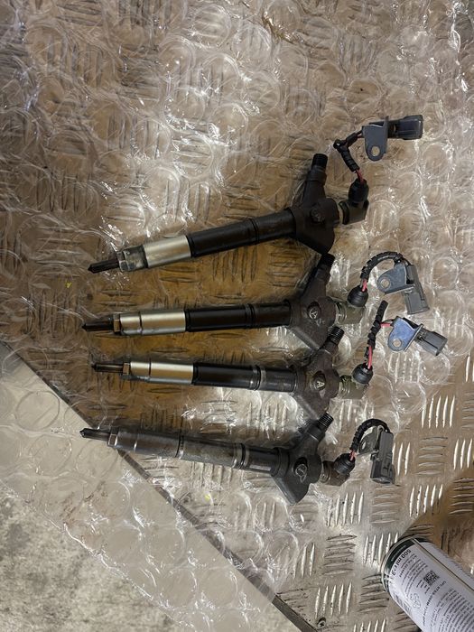 Дюзи Toyota D-cat 2.2 Denso