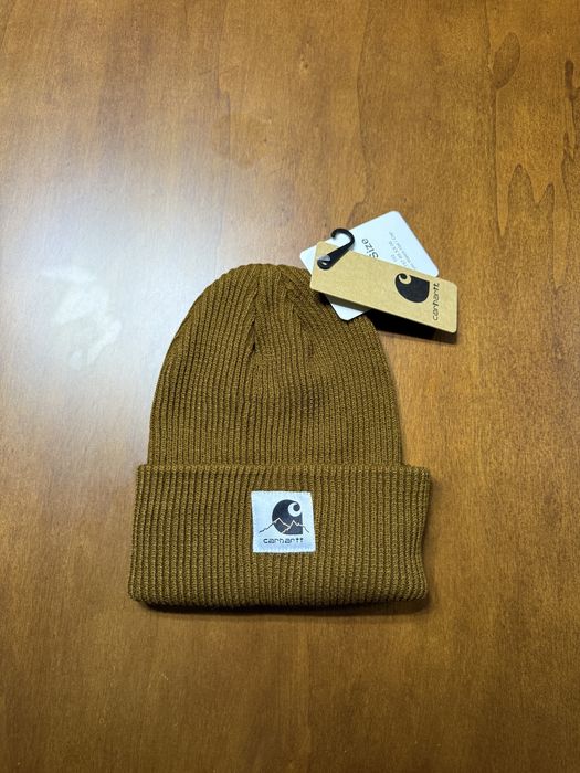 Caciula Fes Carhartt noua/new