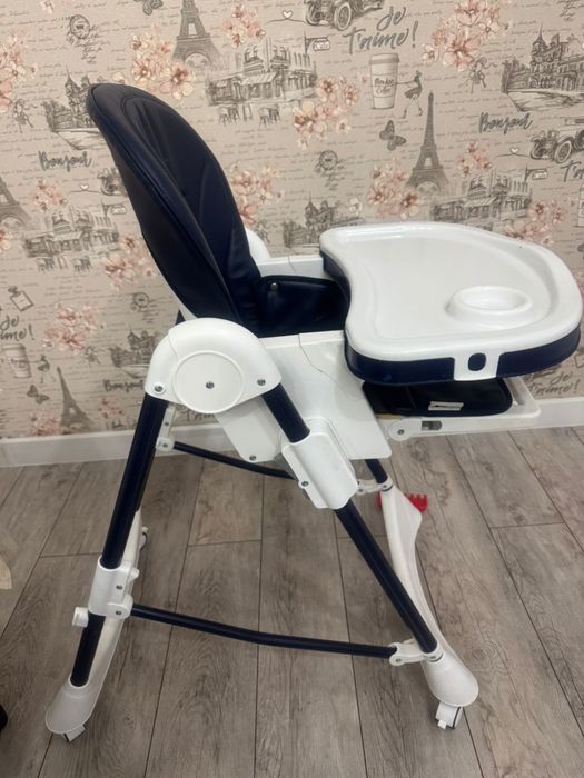 Продается детский столик