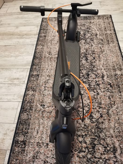 Trotineta electrica Ninebot F2 Plus - STARE CA NOUA