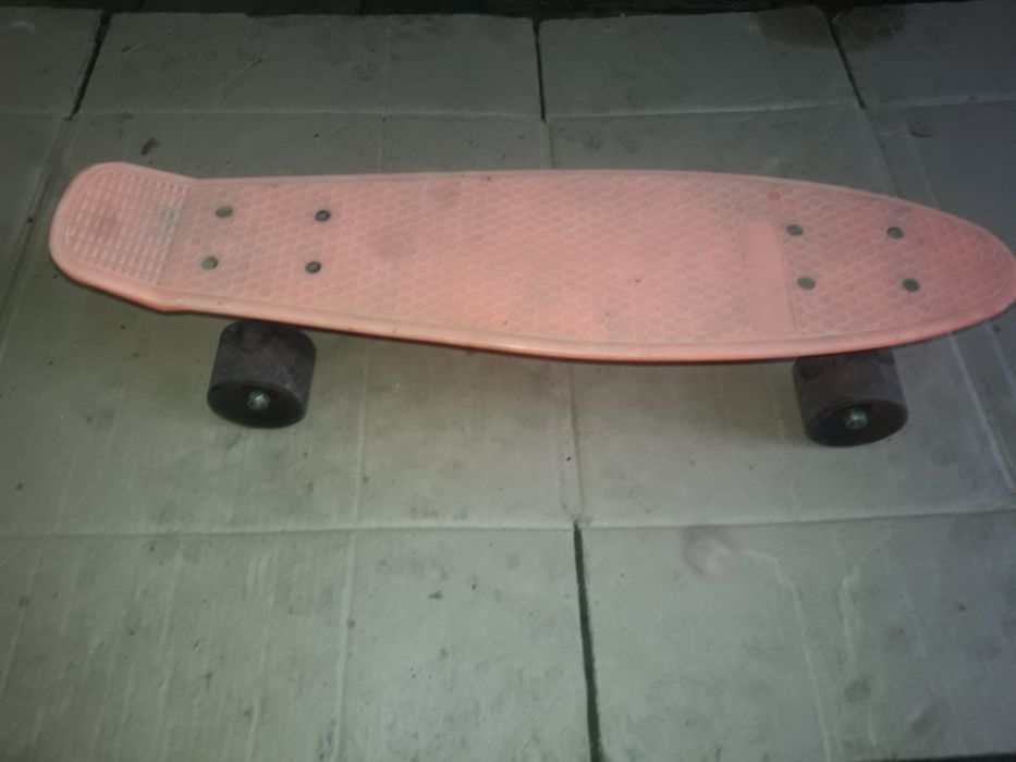 Продам скейт в отличном состоянии