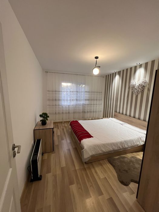 Apartament 3 camere renovat complet in Deveselu, jud.Olt