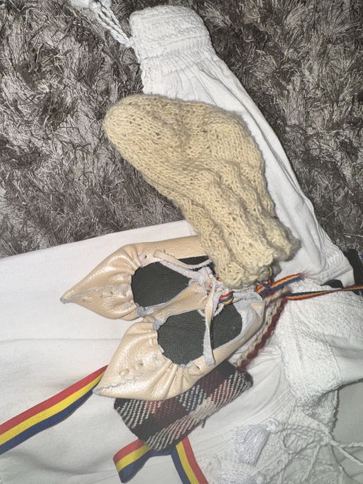 Costum popular botez 0-6 luni