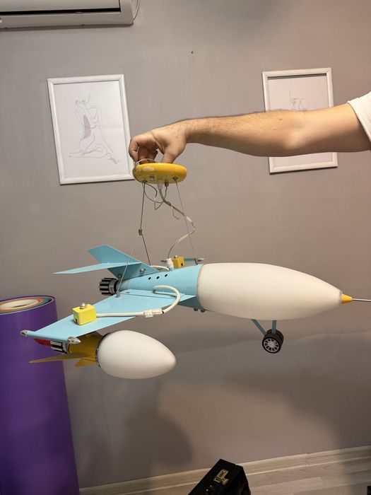 Люстра самолет потолочная