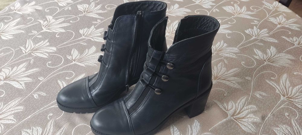 Дамски обувки от естествена кожа