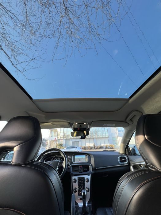 Volvo v40 d2 oceane race