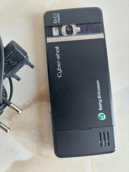 Vând Sony Ericsson c902 Cyber-shot fără probleme + încărcător //poze