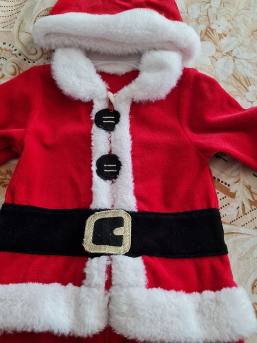 Бебешки костюм на Дядо Коледа