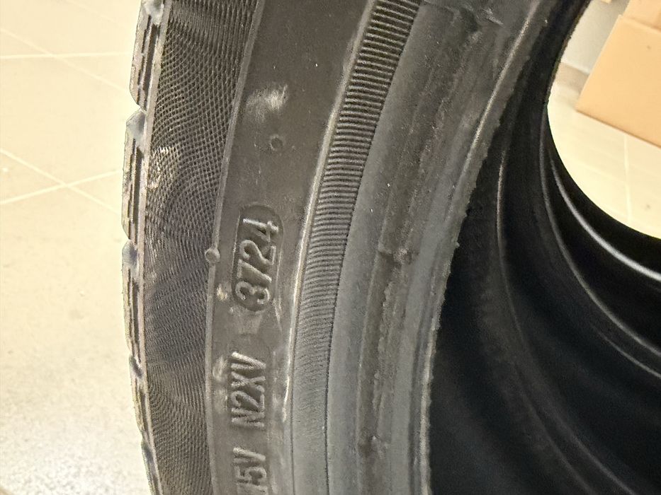 Continental ContiWinterContact TS 830 P 255/35 R20 – DOT 3724 – 4 бр.