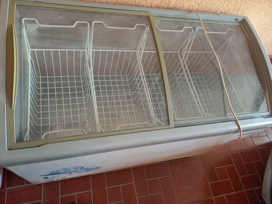 Marojna holodilnik sotiladi, holati yaxshi