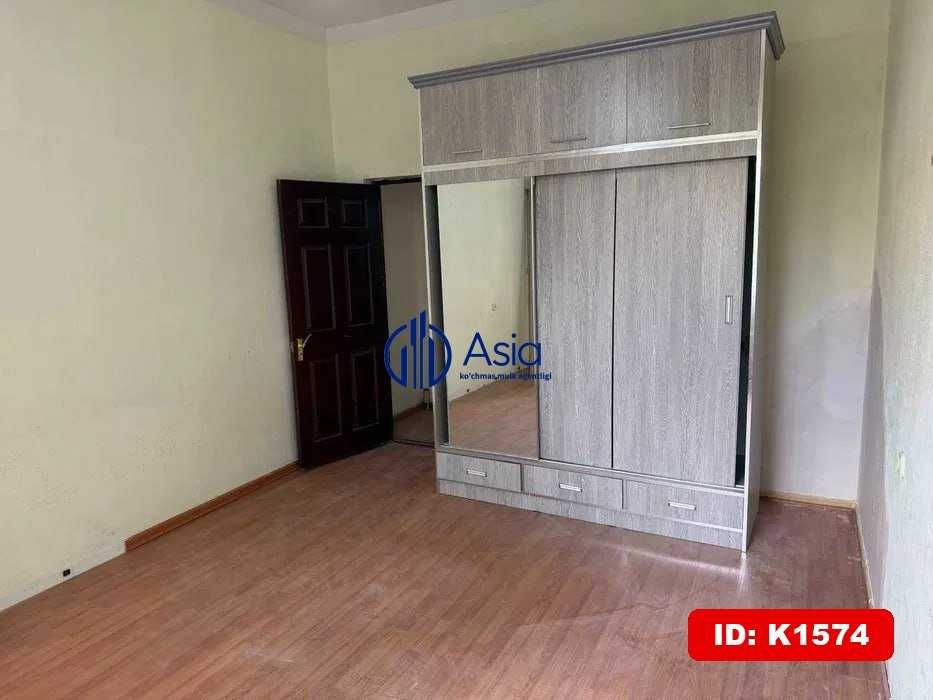 Tezda 5mik Somiy 5xonalik kvartira sotiladi K1574