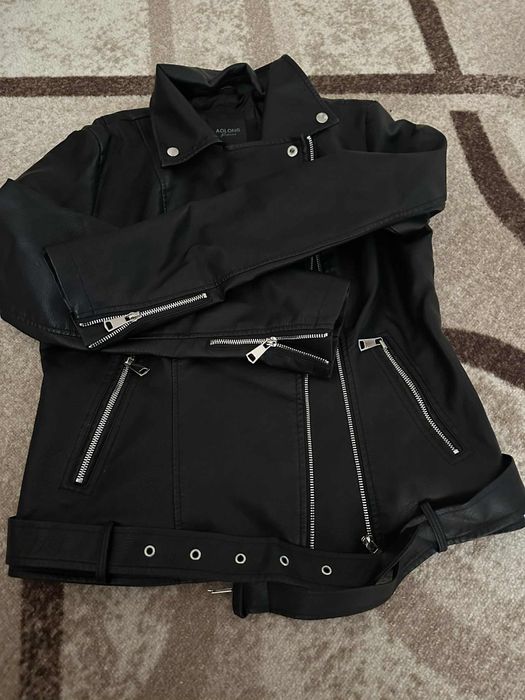 Чисто ново кожено яке