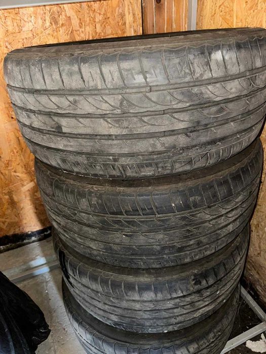 Cauciucuri 245/45/18