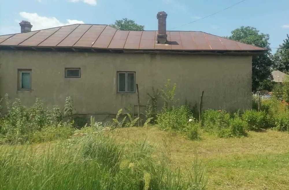 Casă + Teren 2700 mp Intravilan | Cocorăștii Colț (Satul de Sus)