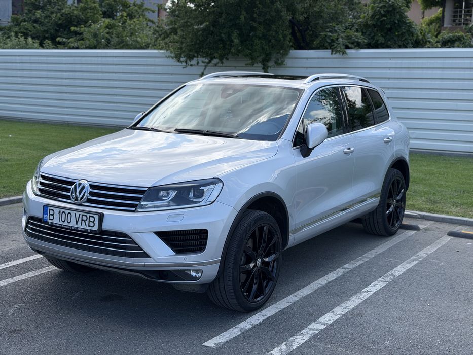 Volkswagen Touareg 3.0 TDI 262 CP 2015 Bi-Xenon Distronic Lane asist Side asist