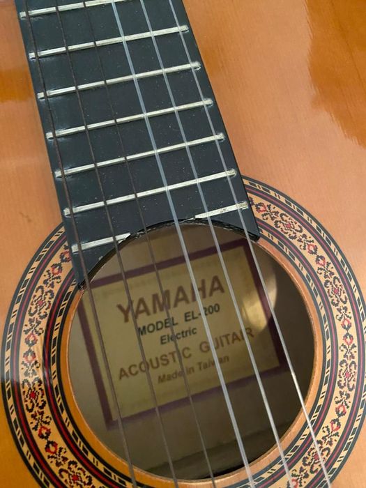 Продаю гитару в хорошем состоянии