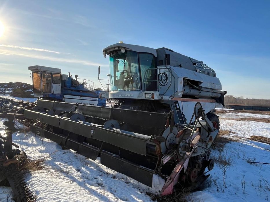 Комбайн вектор 410