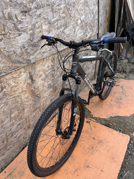 Bicicleta carrera vengeance frane pe disc cadru aluminiu roti 27.5”