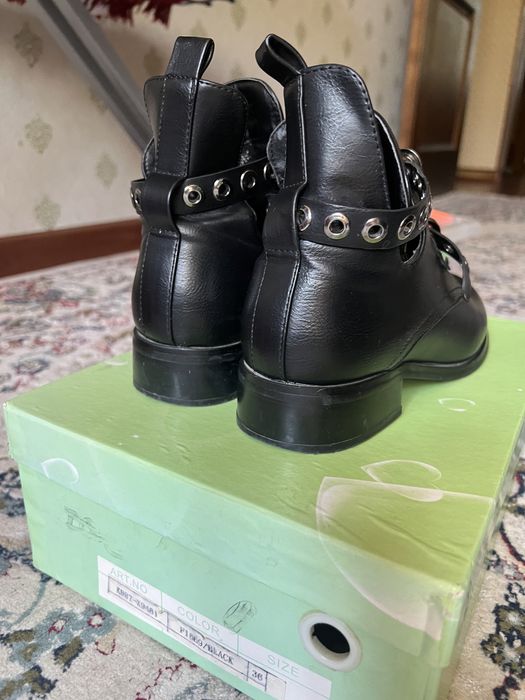 Продам обувь демисезонные