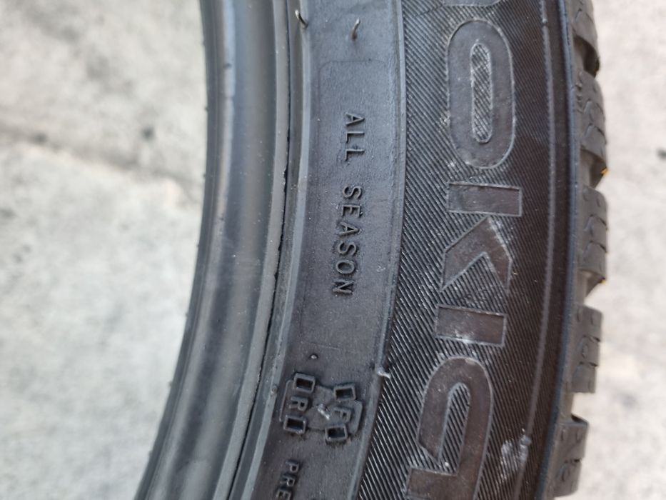 2 anvelope allseason NOKIAN 235/45/19 dot 2021 pret per bucata