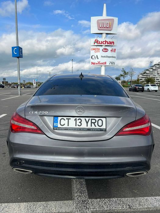 Mercedes-Benz CLA 200 7G-DCT AMG Line